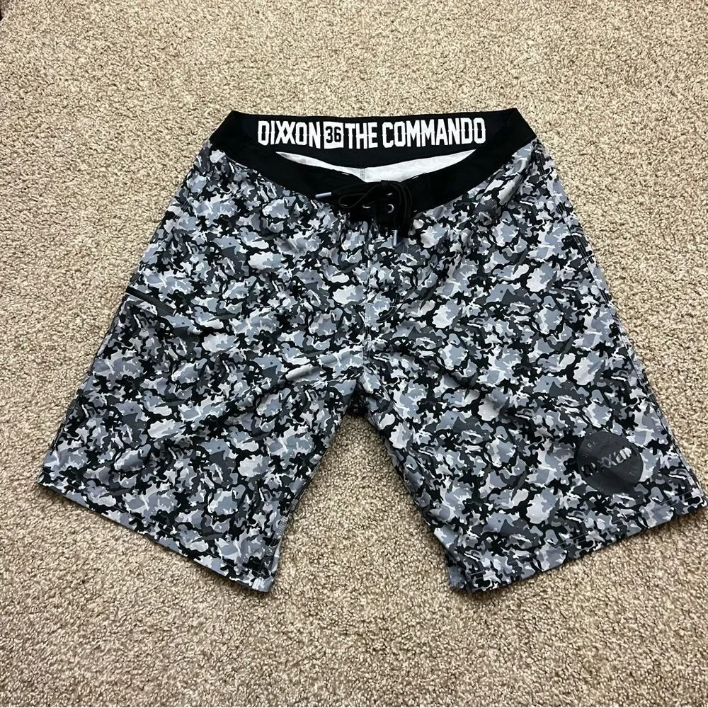 Dixxon The Commando 10